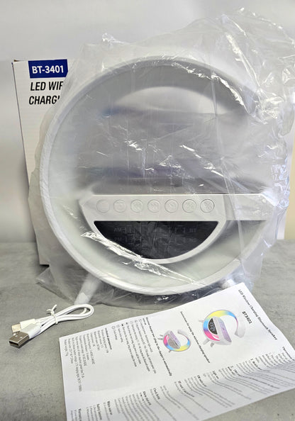 Lampada Led Cassa Bluetooth Multifunzione con Ricarica Wireless 15W, Luci LED, Orologio, Sveglia, Radio FM e Rumori Bianchi