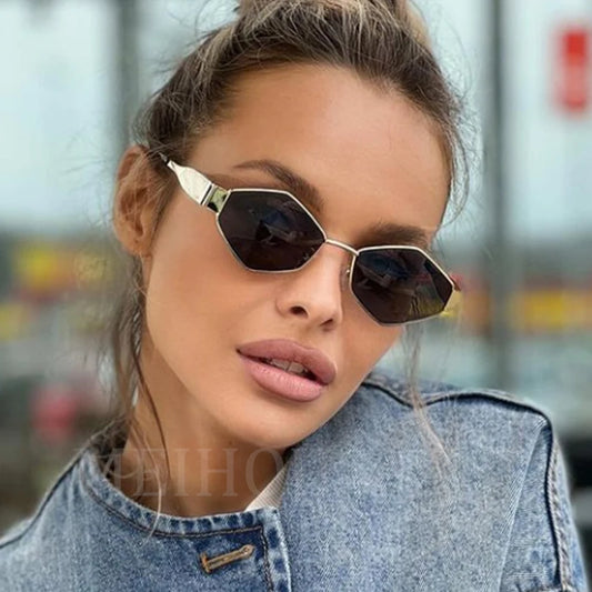 Occhiali da Sole Donna Luxury Design Poligonale con Rifiniture a Rombi, Stile Retro-Vintage 2025, Montatura Metallica Elegante con Tocco Diamantato